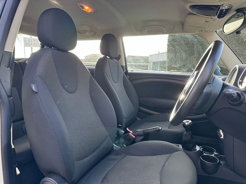 MINI Hatch 1.6 One D Hatchback 3dr Diesel Manual Euro 5 (s/s) (90 ps) 3dr Manual 2026