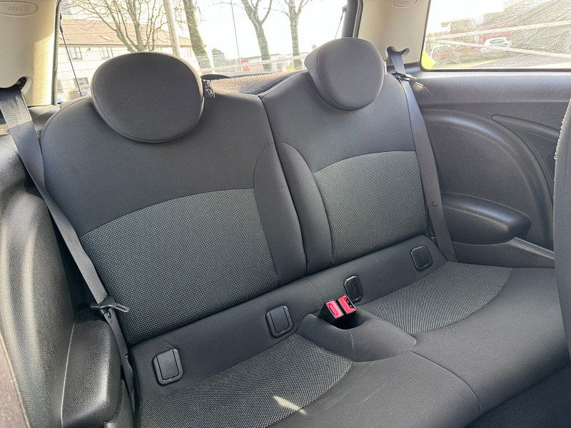 MINI Hatch 1.6 One D Hatchback 3dr Diesel Manual Euro 5 (s/s) (90 ps) 3dr Manual 2026