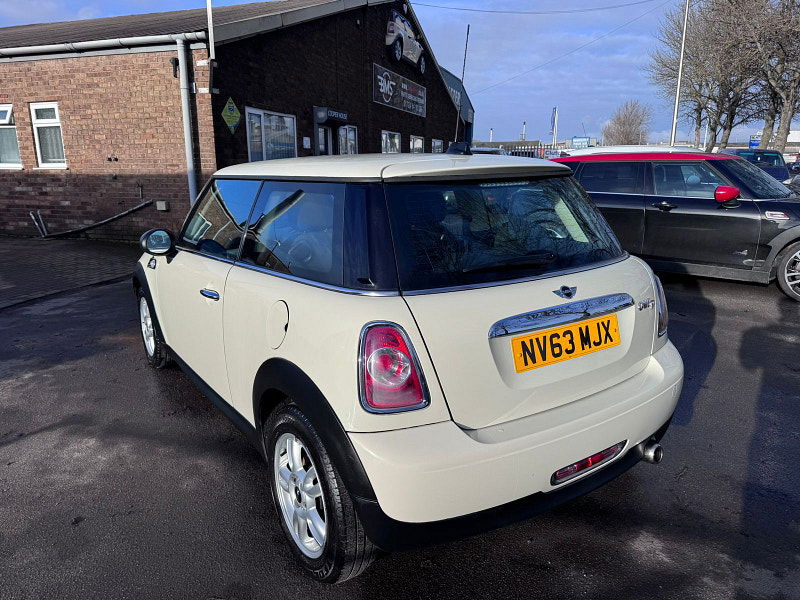 MINI Hatch 1.6 One D Hatchback 3dr Diesel Manual Euro 5 (s/s) (90 ps) 3dr Manual 2026