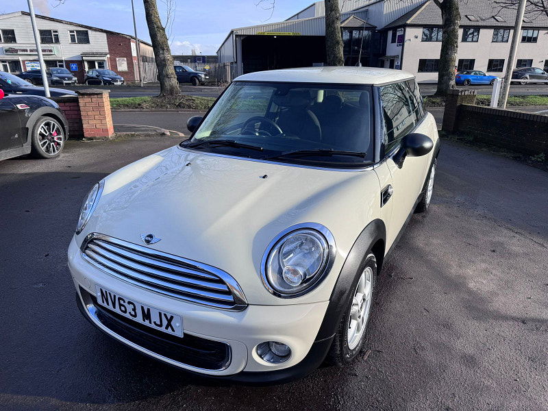 MINI Hatch 1.6 One D Hatchback 3dr Diesel Manual Euro 5 (s/s) (90 ps) 3dr Manual 2026