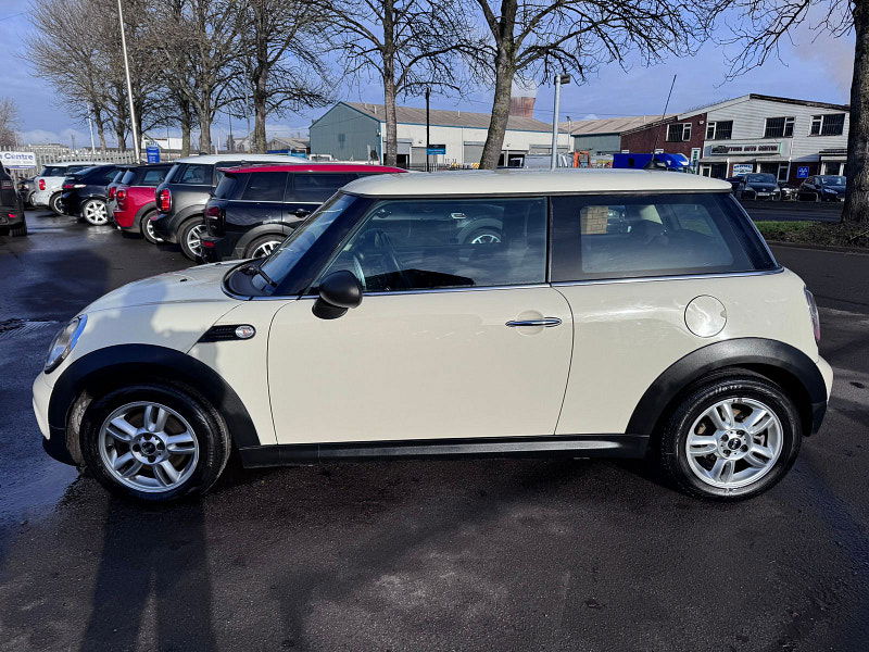 MINI Hatch 1.6 One D Hatchback 3dr Diesel Manual Euro 5 (s/s) (90 ps) 3dr Manual 2026