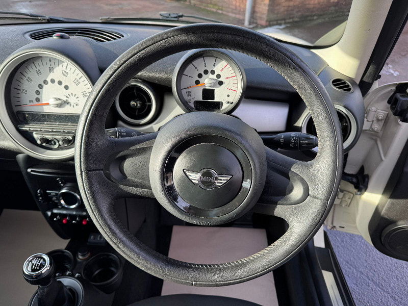 MINI Hatch 1.6 One D Hatchback 3dr Diesel Manual Euro 5 (s/s) (90 ps) 3dr Manual 2026