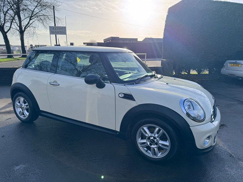 MINI Hatch 1.6 One D Hatchback 3dr Diesel Manual Euro 5 (s/s) (90 ps) 3dr Manual 2026