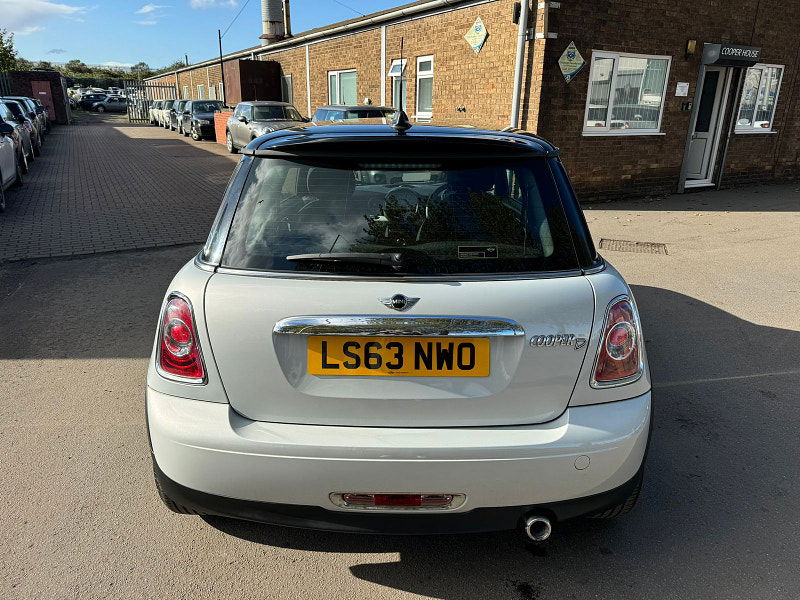 MINI Hatch 1.6L COOPER D Hatchback 3dr Diesel Manual Euro 5 (112 bhp) 3dr Manual 2025