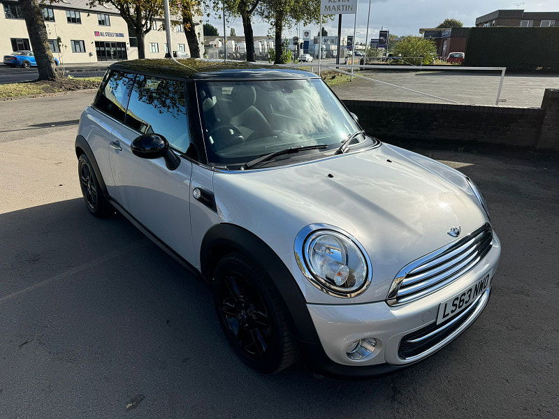 MINI Hatch 1.6L COOPER D Hatchback 3dr Diesel Manual Euro 5 (112 bhp) 3dr Manual 2025