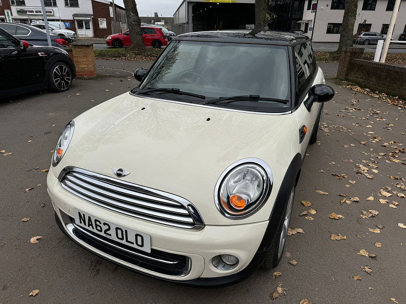 MINI Hatch 1.6L COOPER D Hatchback 3dr Diesel Manual Euro 5 (112 bhp) 3dr Manual 2025