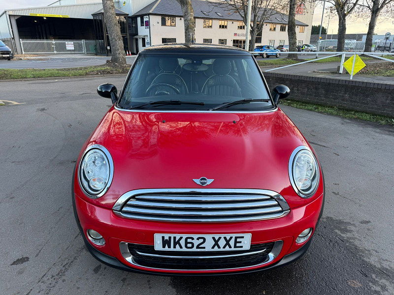 MINI Hatch 1.6L Cooper D Hatchback 3dr Diesel Manual Euro 5 (112 bhp) 3dr Manual 2025