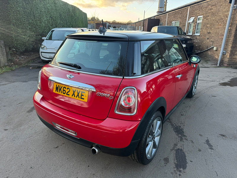 MINI Hatch 1.6L Cooper D Hatchback 3dr Diesel Manual Euro 5 (112 bhp) 3dr Manual 2025
