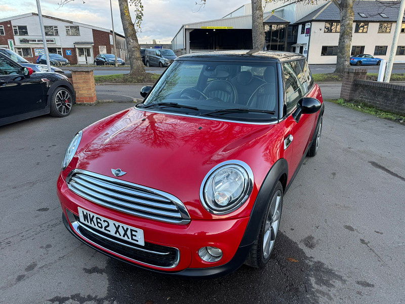 MINI Hatch 1.6L Cooper D Hatchback 3dr Diesel Manual Euro 5 (112 bhp) 3dr Manual 2025