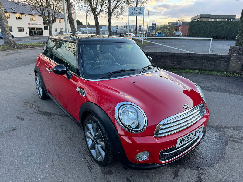 MINI Hatch 1.6L Cooper D Hatchback 3dr Diesel Manual Euro 5 (112 bhp) 3dr Manual 2025