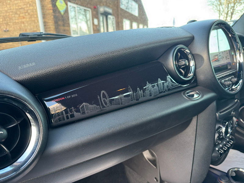 MINI Hatch 1.6L Cooper D Hatchback 3dr Diesel Manual Euro 5 (112 bhp) 3dr Manual 2025