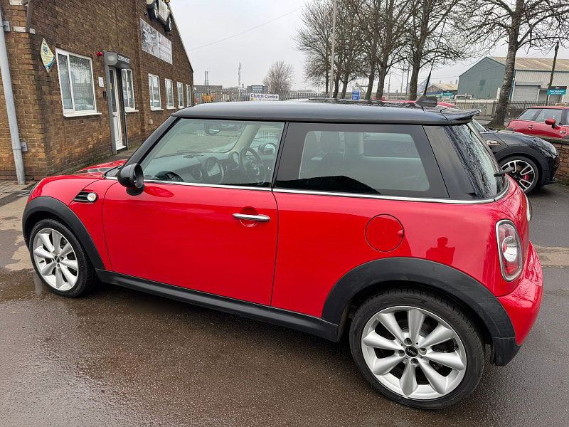 MINI Hatch 1.6L COOPER Hatchback 3dr Petrol Manual Euro 5 (122 bhp) 3dr Manual 2025