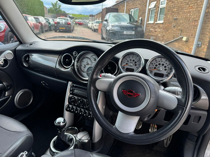 MINI Hatch 1.6L Cooper S Hatchback 3dr Petrol Manual Euro 4 (168 bhp) 3dr Manual 2025