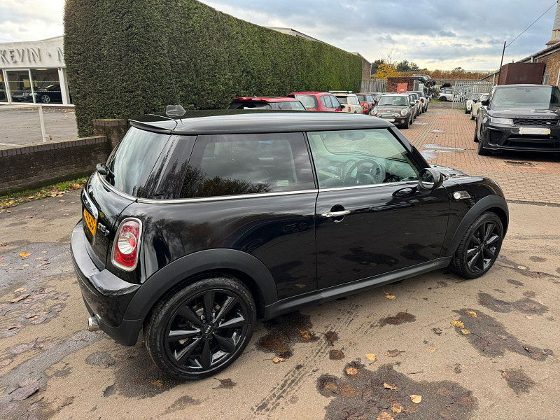 MINI Hatch 1.6L One D Baker Street Hatchback 3dr Diesel Manual Euro 5 (88 bhp) 3dr Manual 2025