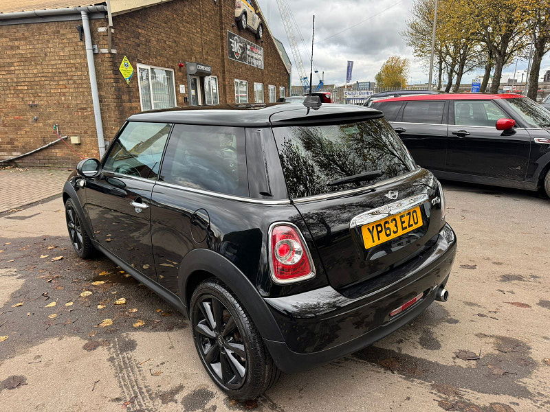 MINI Hatch 1.6L One D Baker Street Hatchback 3dr Diesel Manual Euro 5 (88 bhp) 3dr Manual 2025