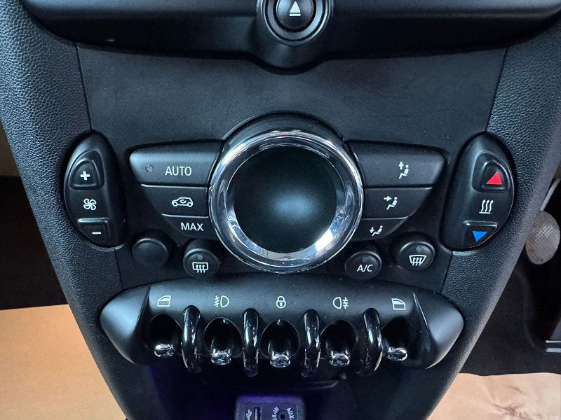 MINI Hatch 1.6L One D Baker Street Hatchback 3dr Diesel Manual Euro 5 (88 bhp) 3dr Manual 2025