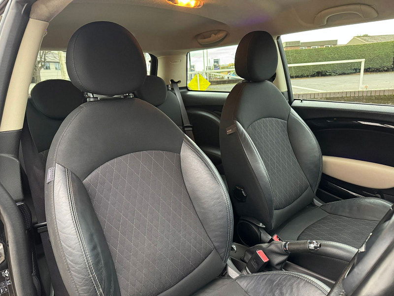 MINI Hatch 1.6L One D Baker Street Hatchback 3dr Diesel Manual Euro 5 (88 bhp) 3dr Manual 2025