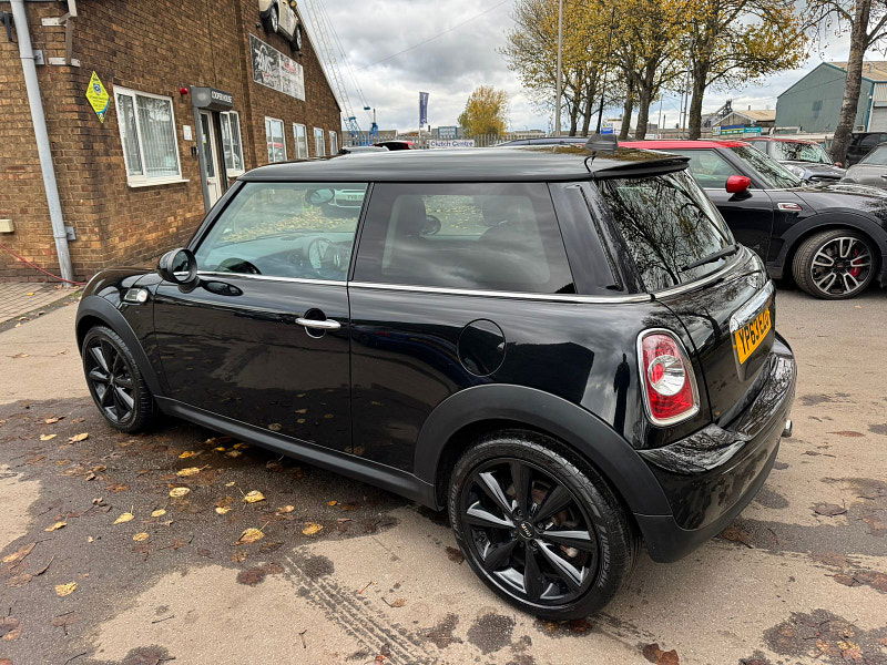 MINI Hatch 1.6L One D Baker Street Hatchback 3dr Diesel Manual Euro 5 (88 bhp) 3dr Manual 2025