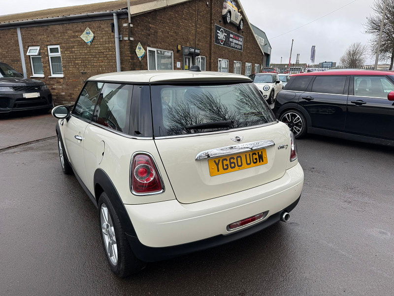 MINI Hatch 1.6L ONE D Hatchback 3dr Diesel Manual Euro 5 (90 bhp) 3dr Manual 2025