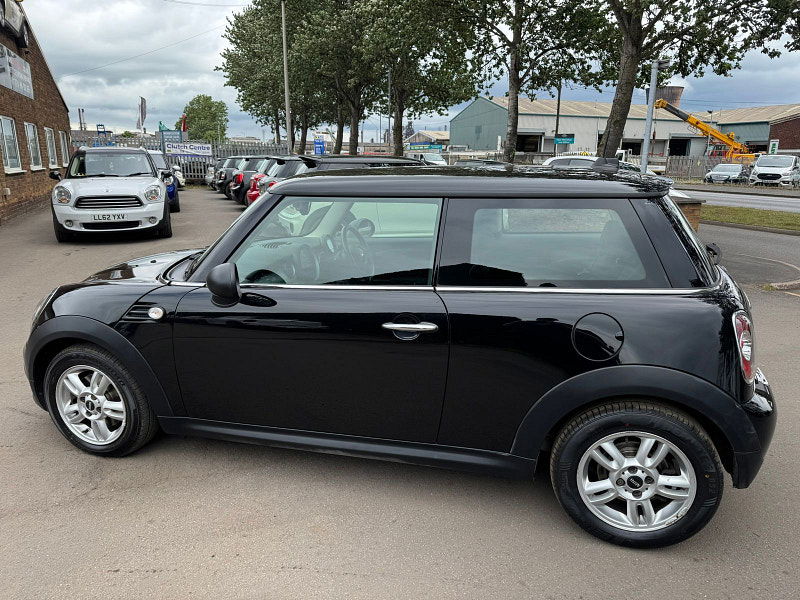 MINI Hatch 1.6L One D Hatchback 3dr Diesel Manual Euro 5 (90 bhp) 3dr Manual 2025