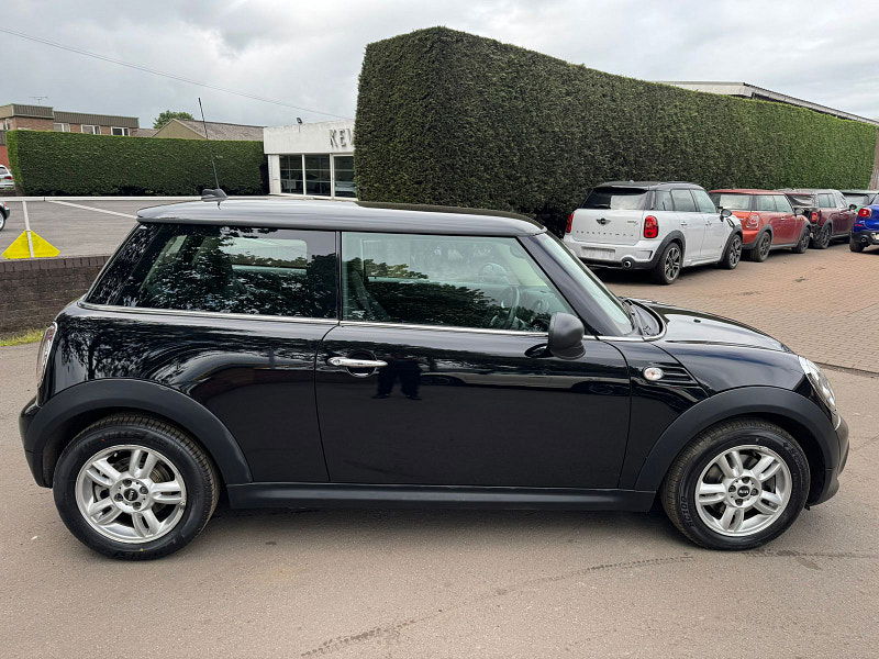 MINI Hatch 1.6L One D Hatchback 3dr Diesel Manual Euro 5 (90 bhp) 3dr Manual 2025