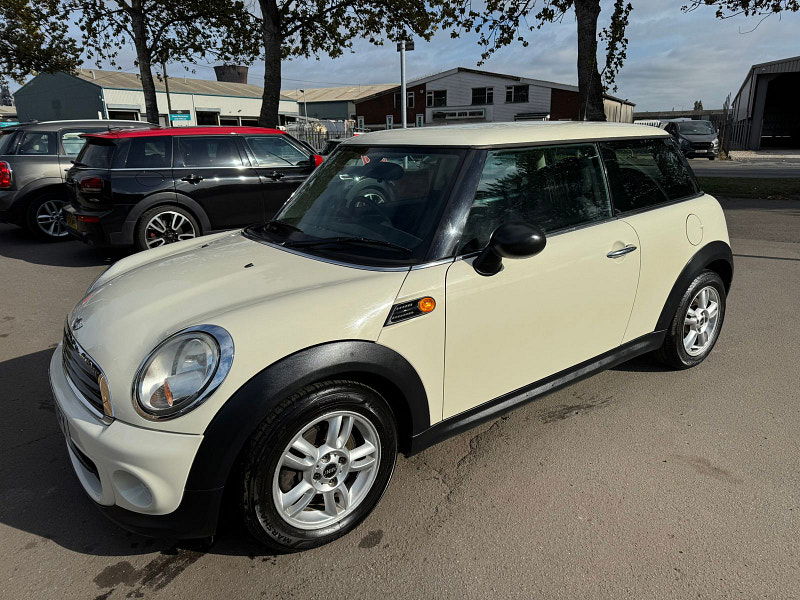 MINI Hatch 1.6L One D Hatchback 3dr Diesel Manual Euro 5 (90 bhp) 3dr Manual 2025