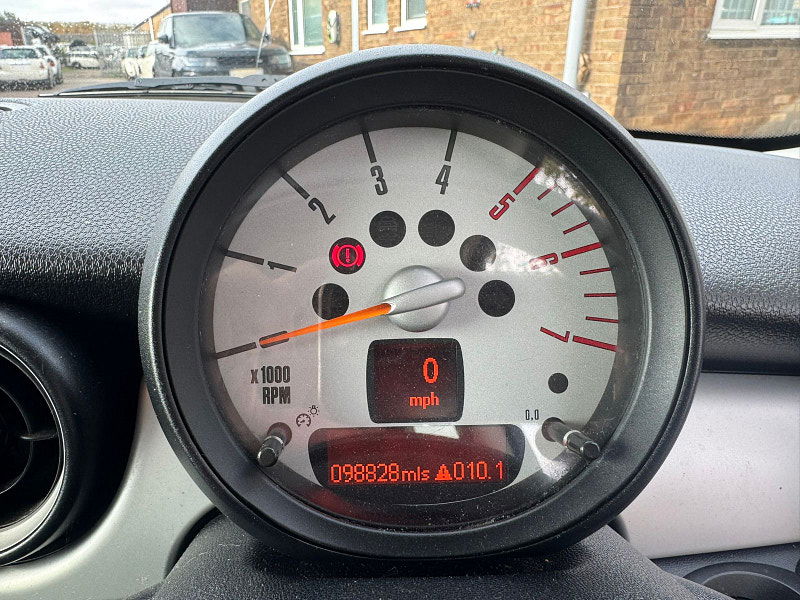 MINI Hatch 1.6L One D Hatchback 3dr Diesel Manual Euro 5 (90 bhp) 3dr Manual 2025