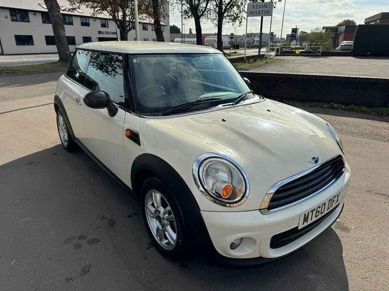MINI Hatch 1.6L One D Hatchback 3dr Diesel Manual Euro 5 (90 bhp) 3dr Manual 2025