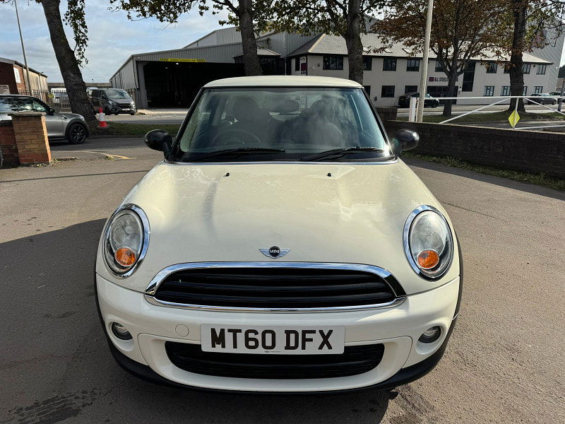 MINI Hatch 1.6L One D Hatchback 3dr Diesel Manual Euro 5 (90 bhp) 3dr Manual 2025
