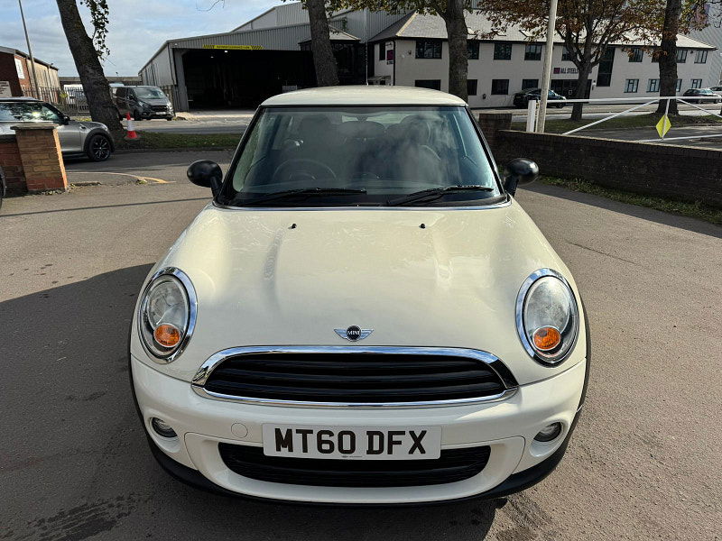 MINI Hatch 1.6L One D Hatchback 3dr Diesel Manual Euro 5 (90 bhp) 3dr Manual 2025