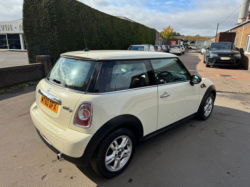 MINI Hatch 1.6L One D Hatchback 3dr Diesel Manual Euro 5 (90 bhp) 3dr Manual 2025