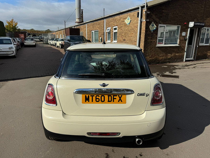 MINI Hatch 1.6L One D Hatchback 3dr Diesel Manual Euro 5 (90 bhp) 3dr Manual 2025