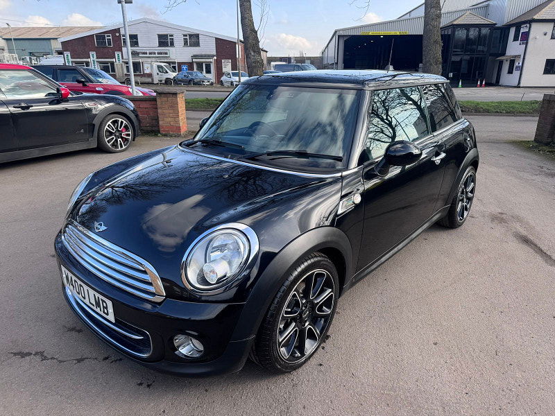 MINI Hatch 2.0 Cooper D Bayswater Hatchback 3dr Diesel Auto Euro 5 (112 ps) 3dr Automatic 2026