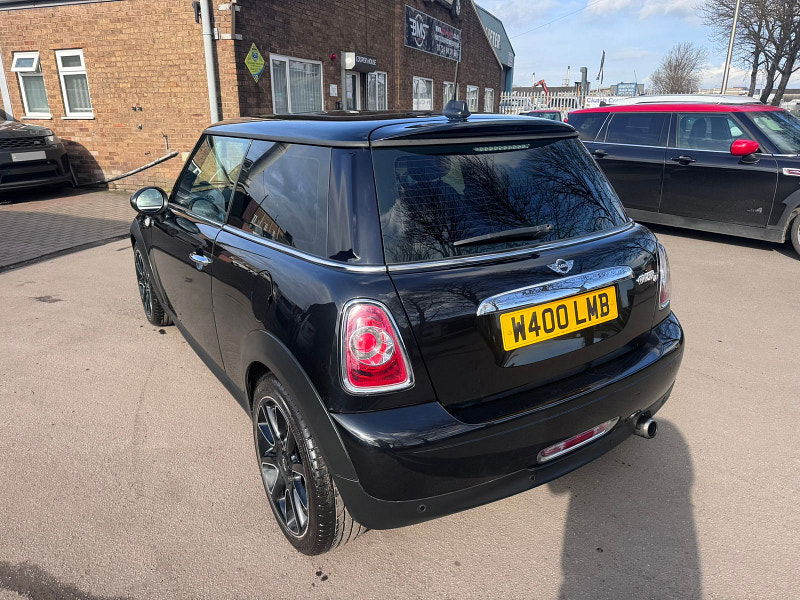 MINI Hatch 2.0 Cooper D Bayswater Hatchback 3dr Diesel Auto Euro 5 (112 ps) 3dr Automatic 2026