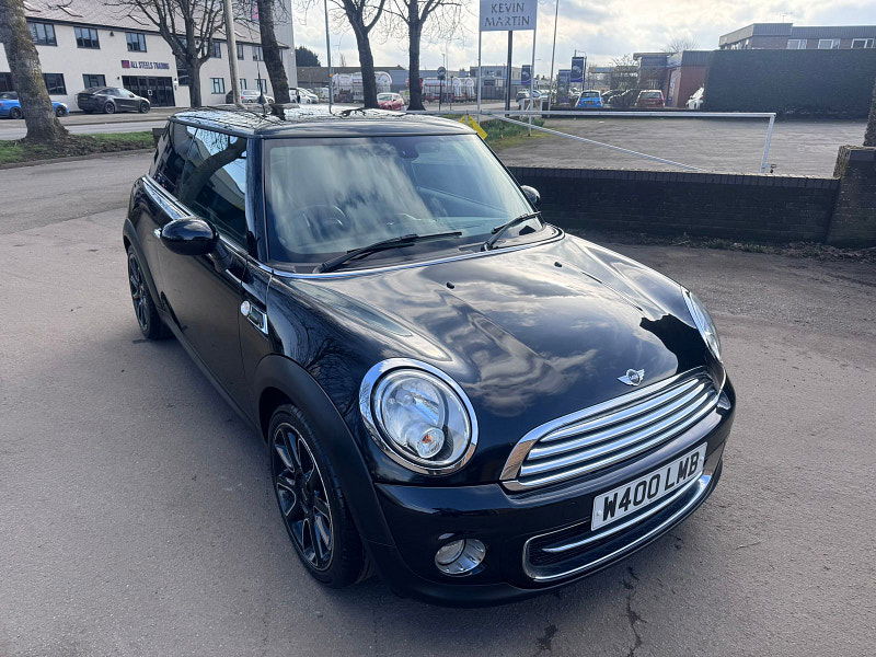 MINI Hatch 2.0 Cooper D Bayswater Hatchback 3dr Diesel Auto Euro 5 (112 ps) 3dr Automatic 2026