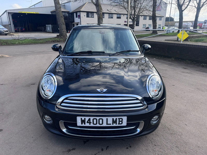 MINI Hatch 2.0 Cooper D Bayswater Hatchback 3dr Diesel Auto Euro 5 (112 ps) 3dr Automatic 2026