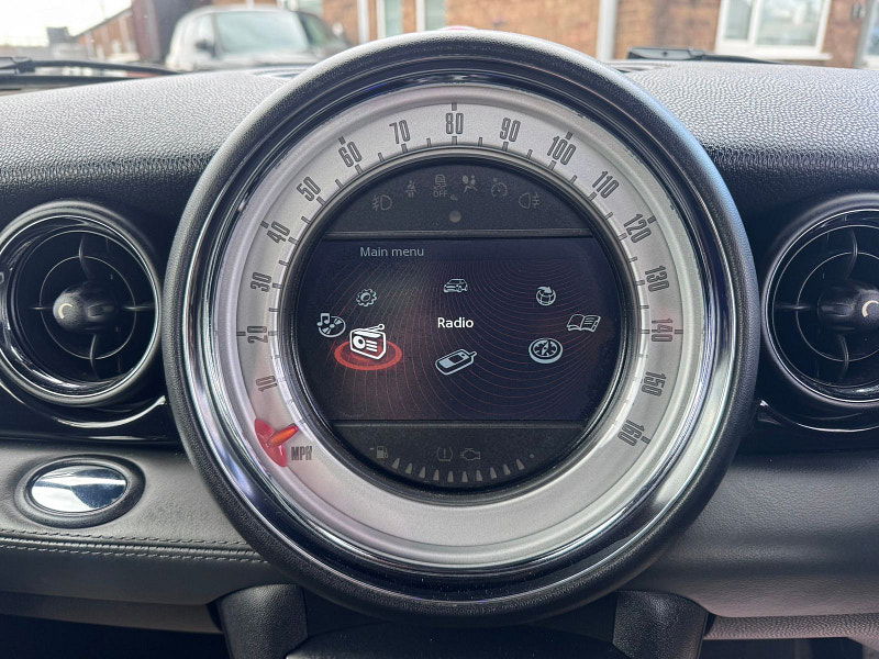 MINI Hatch 2.0 Cooper D Bayswater Hatchback 3dr Diesel Auto Euro 5 (112 ps) 3dr Automatic 2026