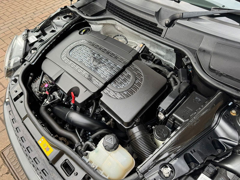 MINI Hatch 2.0L COOPER SD Hatchback 3dr Diesel Manual Euro 5 (141 bhp) 3dr Manual 2025