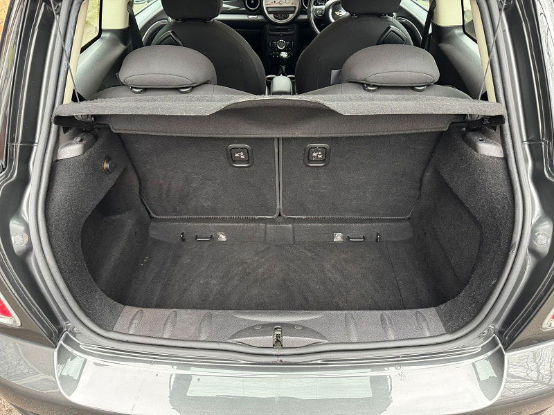 MINI Hatch 2.0L COOPER SD Hatchback 3dr Diesel Manual Euro 5 (141 bhp) 3dr Manual 2025