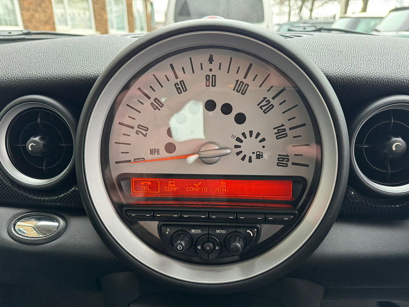 MINI Hatch 2.0L COOPER SD Hatchback 3dr Diesel Manual Euro 5 (141 bhp) 3dr Manual 2025