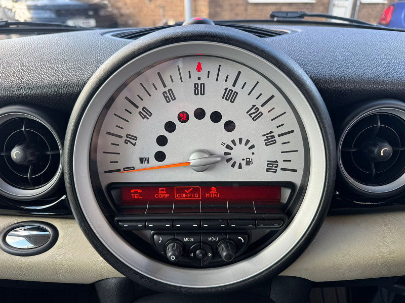 MINI Hatch 2.0L Cooper SD Hatchback 3dr Diesel Manual Euro 5 (141 bhp) 3dr Manual 2025