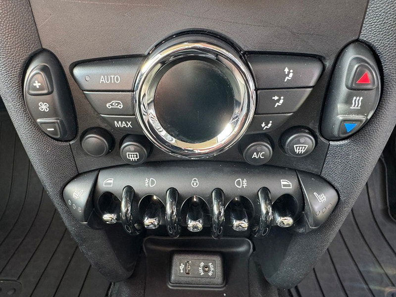 MINI Hatch 2.0L Cooper SD Hatchback 3dr Diesel Manual Euro 5 (141 bhp) 3dr Manual 2025
