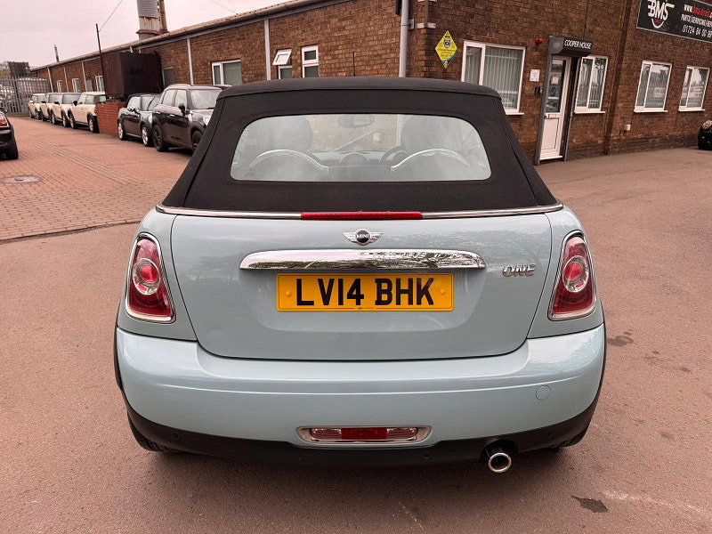 MINI Convertible 1.6 One Convertible 3dr Petrol Manual Euro 5 (98 ps) 3dr Manual 2026