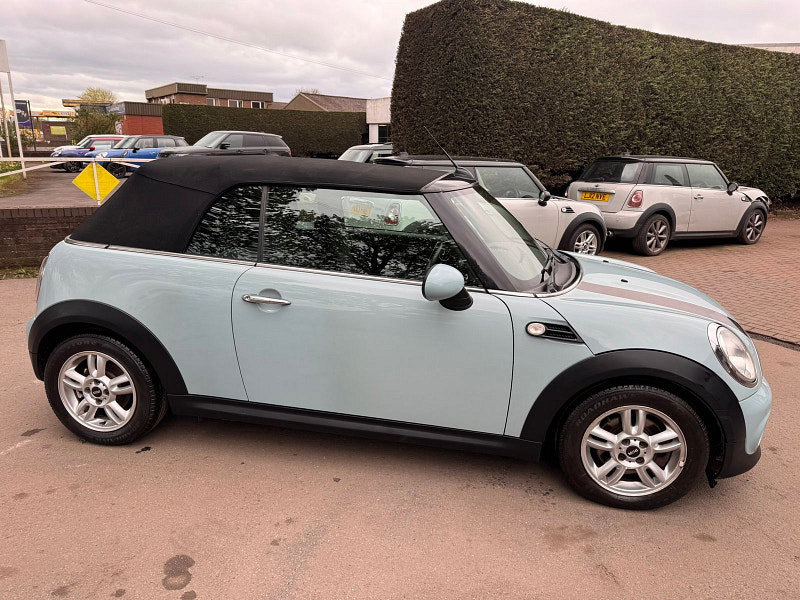 MINI Convertible 1.6 One Convertible 3dr Petrol Manual Euro 5 (98 ps) 3dr Manual 2026