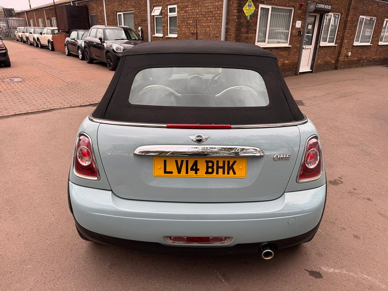 MINI Convertible 1.6 One Convertible 3dr Petrol Manual Euro 5 (98 ps) 3dr Manual 2026