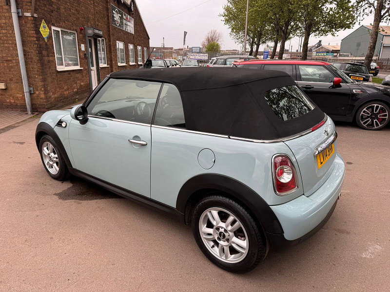 MINI Convertible 1.6 One Convertible 3dr Petrol Manual Euro 5 (98 ps) 3dr Manual 2026