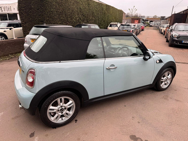 MINI Convertible 1.6 One Convertible 3dr Petrol Manual Euro 5 (98 ps) 3dr Manual 2026