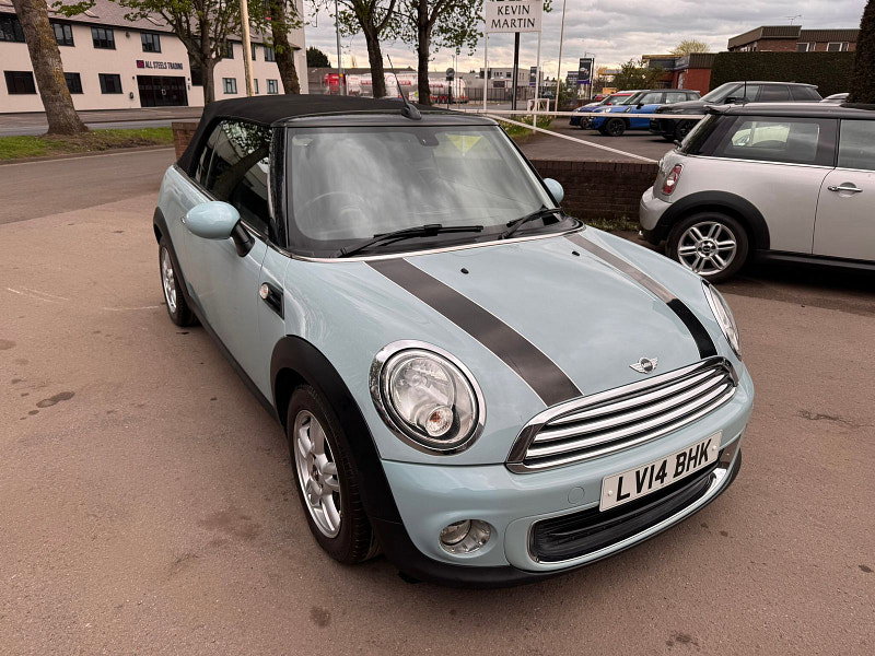 MINI Convertible 1.6 One Convertible 3dr Petrol Manual Euro 5 (98 ps) 3dr Manual 2026