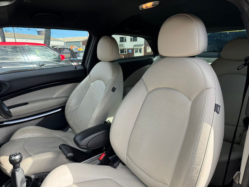 MINI Paceman 2.0L Cooper SD ALL4 SUV 3dr Diesel Manual Euro 5 (143 bhp) 3dr Manual 2025