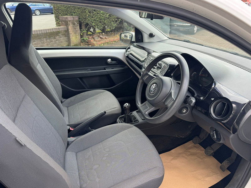 Volkswagen up! 1.0L Move Up Hatchback 3dr Petrol Manual Euro 5 (59 bhp) 3dr Manual 2025